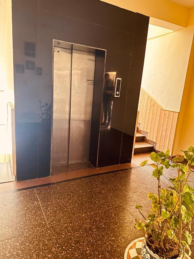 Hotel Grand Kalinga - Near Volvo Bus Stand Manali Екстериор снимка