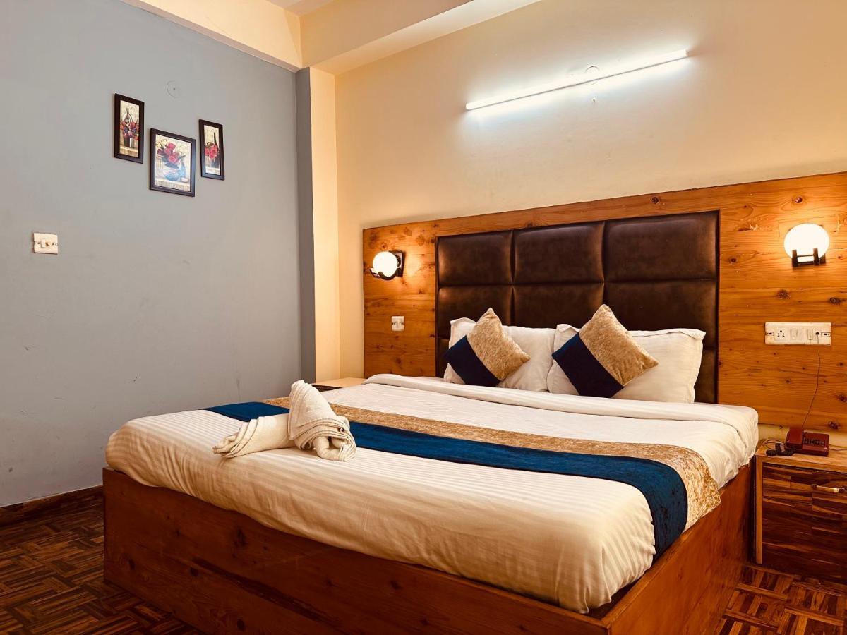 Hotel Grand Kalinga - Near Volvo Bus Stand Manali Екстериор снимка