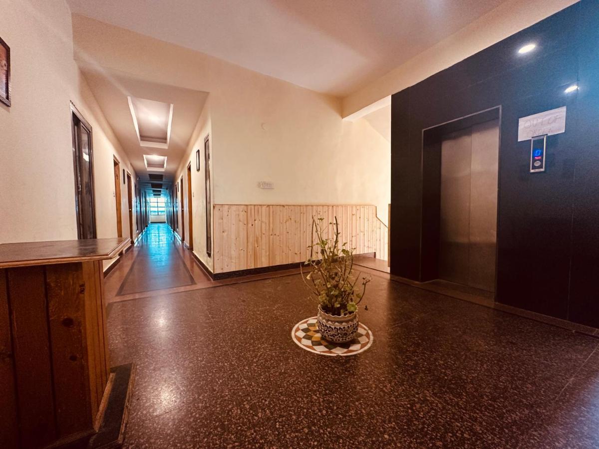 Hotel Grand Kalinga - Near Volvo Bus Stand Manali Екстериор снимка