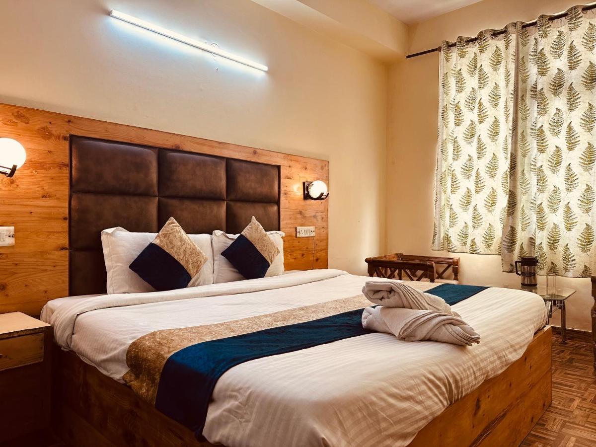 Hotel Grand Kalinga - Near Volvo Bus Stand Manali Екстериор снимка