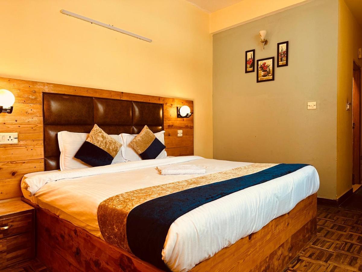 Hotel Grand Kalinga - Near Volvo Bus Stand Manali Екстериор снимка