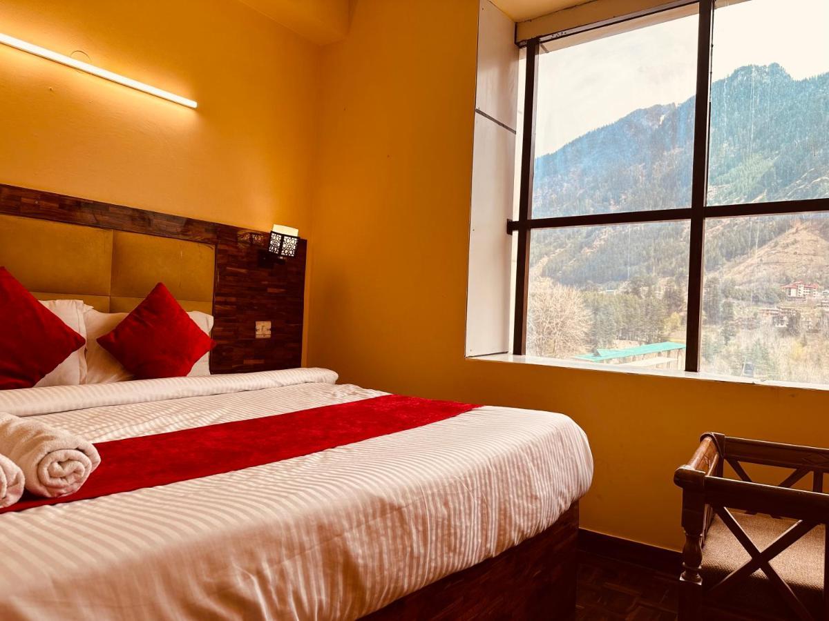 Hotel Grand Kalinga - Near Volvo Bus Stand Manali Екстериор снимка
