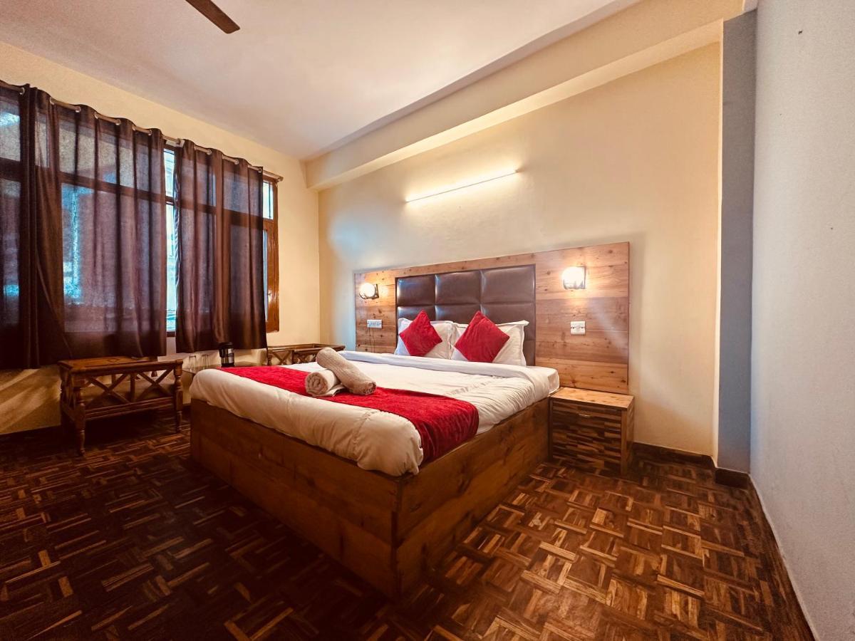 Hotel Grand Kalinga - Near Volvo Bus Stand Manali Екстериор снимка
